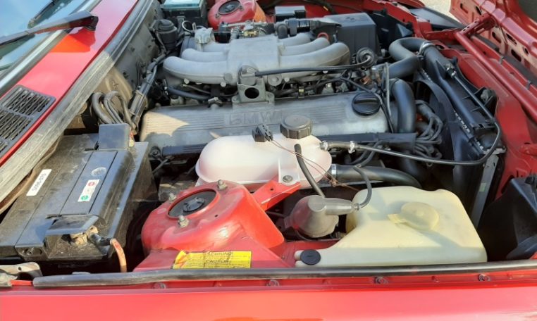 BMW 325i Cabrio E30 Zinnoberrood 182000 Km Grijs Stof Hahnentritt Interieur