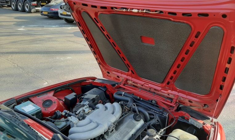 BMW 325i Cabrio E30 Zinnoberrood 182000 Km Grijs Stof Hahnentritt Interieur