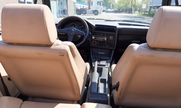 BMW 320i Cabrio E30 Automaat Atlantikblauw 226000 Km