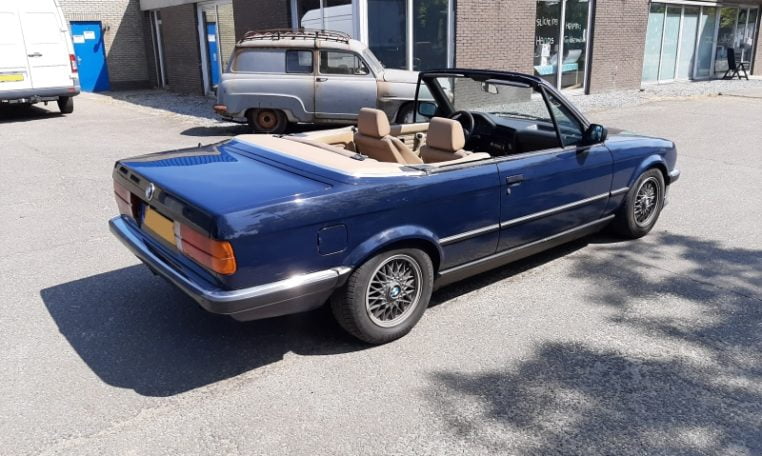 BMW 320i Cabrio E30 Automaat Atlantikblauw 226000 Km