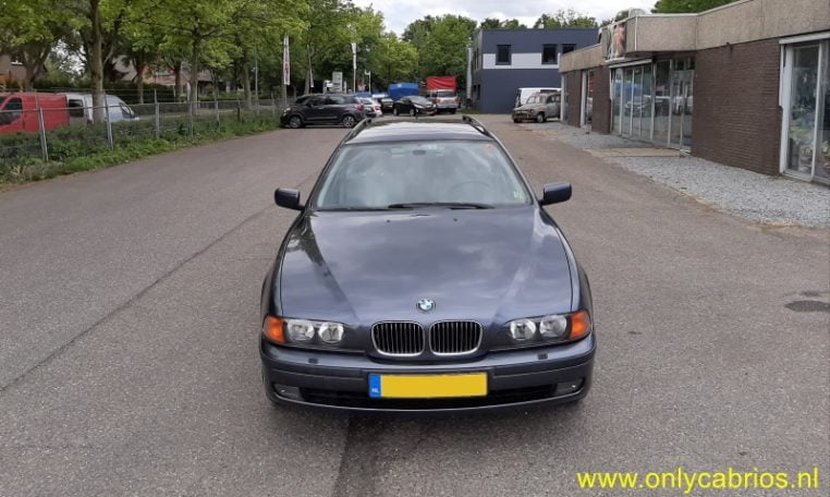 BMW 540i Touring E39 Fjordgrau Grijs Leder 243000 Km