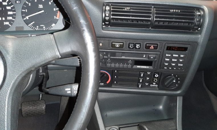 BMW 325ix Touring E30 Islandgrün Metallic Met Grijs Stof 158000 Km