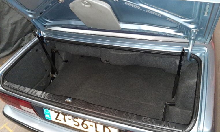 BMW 325iA Cabrio Gletscherblau 176000 Km