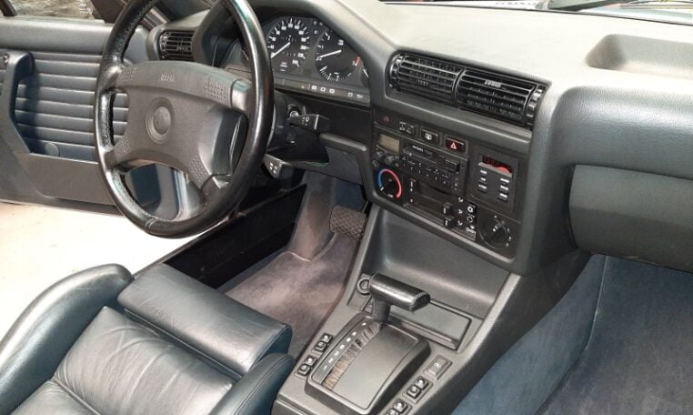 BMW 325iA Cabrio Gletscherblau 176000 Km