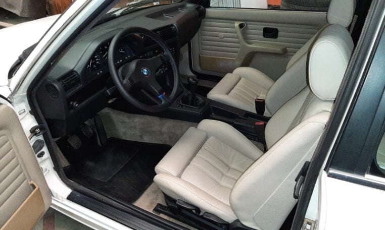 BMW 325i Coupé E30 Wit 111000 Km Spoilerpakket