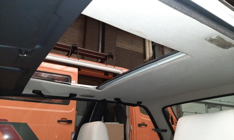 BMW 325i Coupé E30 Wit 111000 Km Spoilerpakket