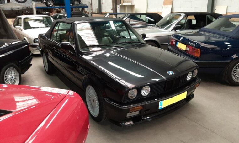 BMW 325i Cabrio E30 Diamantzwart Beige Leder 151000 Km