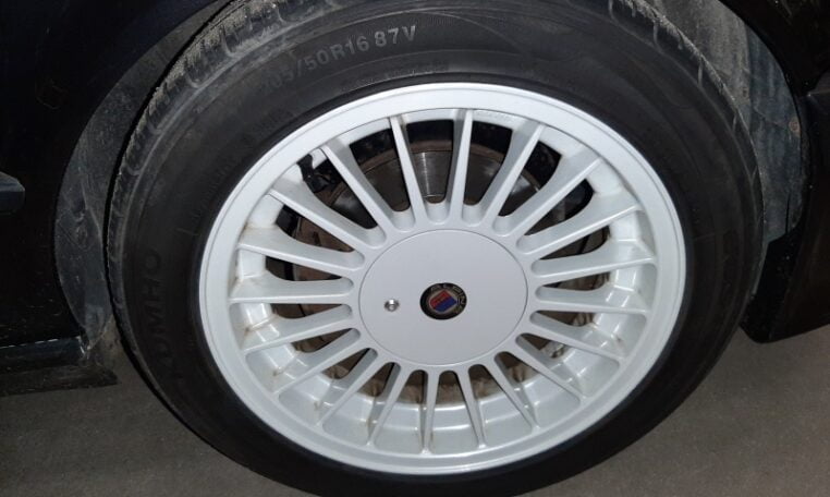 BMW 325i Cabrio E30 Diamantzwart Beige Leder 151000 Km