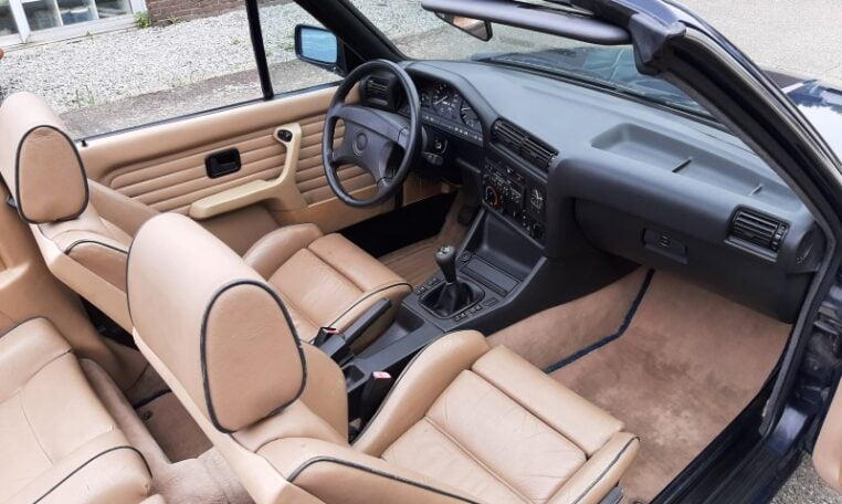 BMW 318i Cabrio E30 Donkerblauw Met Beige Leder 219000 Km