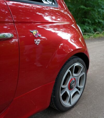 Fiat 500 Abarth 595 Bordeauxrood 0