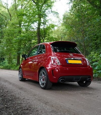 Fiat 500 Abarth 595 Bordeauxrood 0